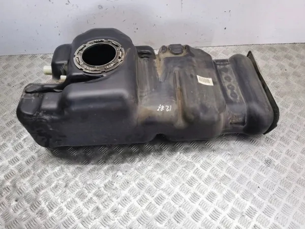 Bränsletank OEM AMD202451 för Nissan Navara D23 image 4
