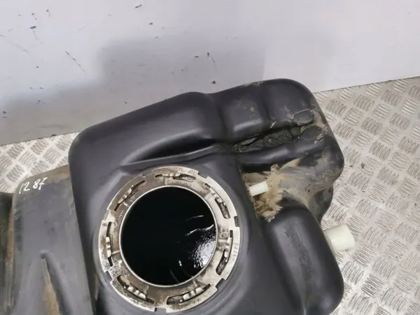 Bränsletank OEM AMD202451 för Nissan Navara D23 image 7