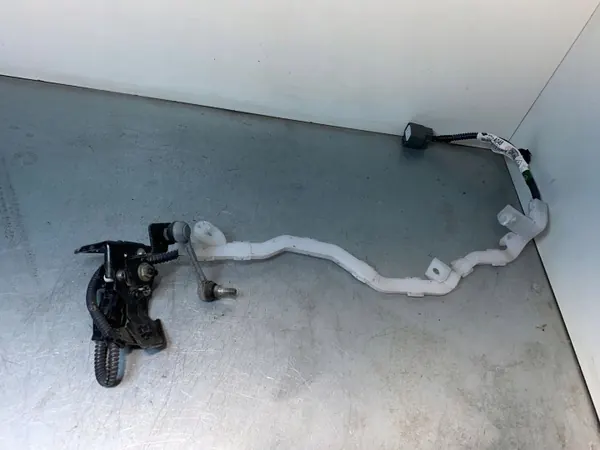 Etutasonanturi OEM 8303A048 Outlander III PHEV:lle image 2