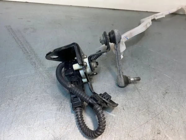 Etutasonanturi OEM 8303A048 Outlander III PHEV:lle image 3