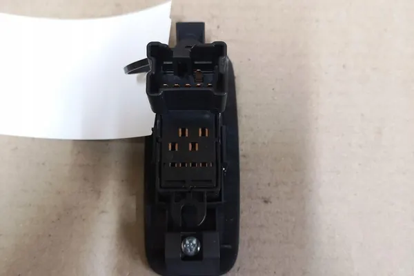 Fensterheber-Schalter hinten rechts NISSAN image 3