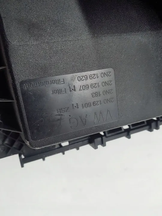 VW CRAFTER Boîtier de Filtre à Air 2N0129620 image 4