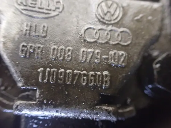 Oljepanna Audi OE för A6 C5 2.5 - OEM-kvalitet image 5