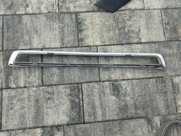 Copertura Griglia Paraurti Cromata Volvo XC90 2007-2014 OEM 30698143 image 2