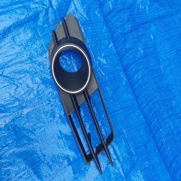 Griglia paraurti anteriore Audi A6 C7 4G0807681B image 2