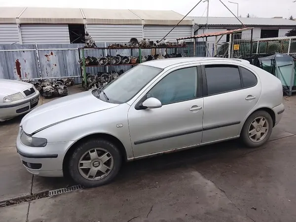 Pivot de roue gauche OEM 12534512 pour Seat Leon I 1.9 TDI image 3