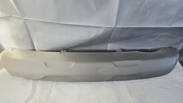 Molduras OEM BLENDA DOKŁADKA SPOILER Parachoques Trasero image 2