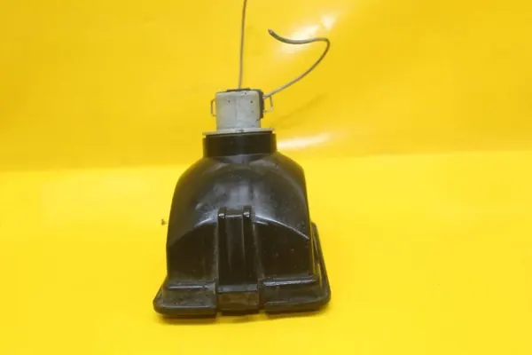 Feu Anti-Brouillard Arrière VW Transporter T4 OEM 7D0 945 729 image 8