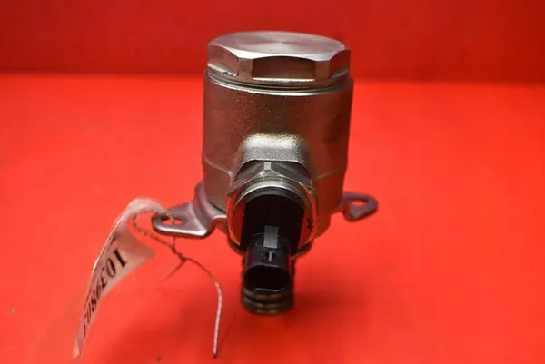 Brandstofpomp VW Golf 6 1.4 TSI 122 PK 08-15 OEM 706032110 image 3