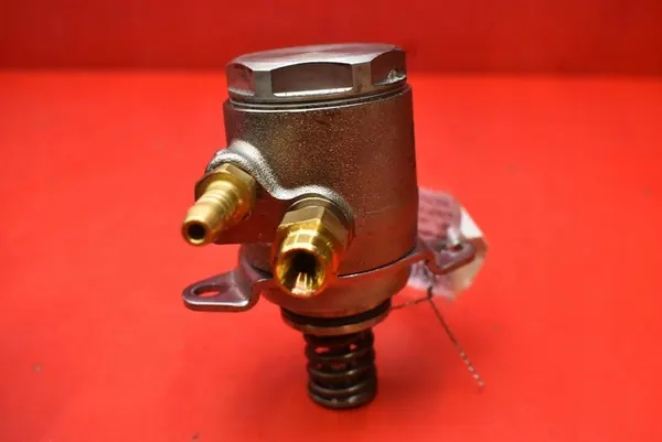 Brandstofpomp VW Golf 6 1.4 TSI 122 PK 08-15 OEM 706032110 image 5