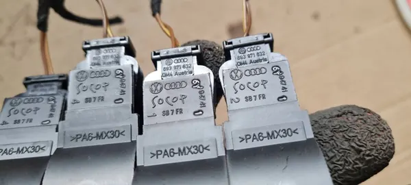 Audi OE Dörrvarningsljus OEM 6Y0947411 image 6
