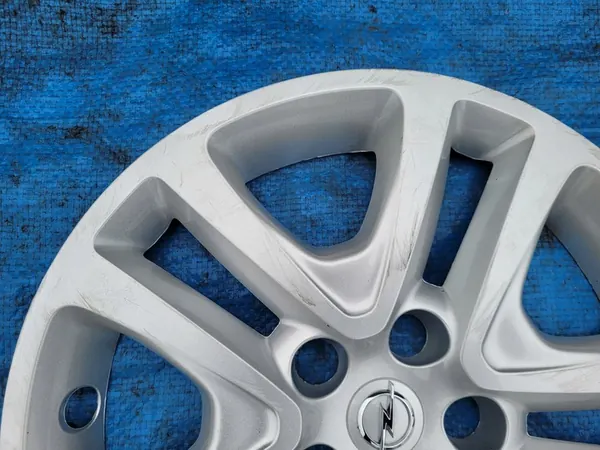 Opel Strukturella Hjulkapslar 16" Set om 4 GM 13409779 image 3