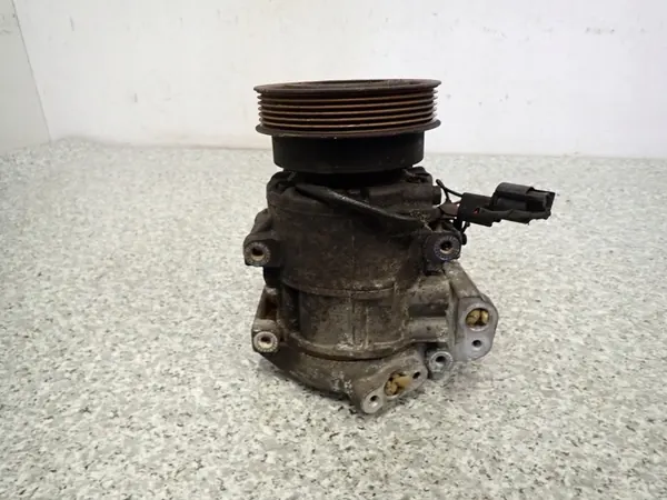 Compresseur de Climatisation KIA CARENS III 06-11 97701-1D400 image 2