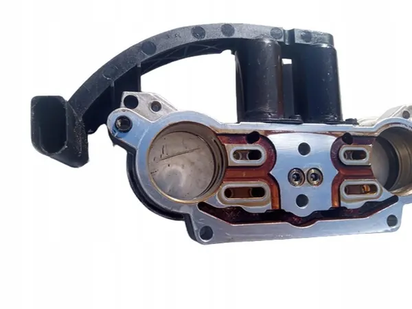 OEM 06C103107D Regulador de árvore de cames esquerdo Audi V6 image 3
