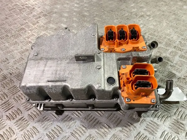 Inversor Volvo XC90 2018 OEM 31673216 - Usado image 2