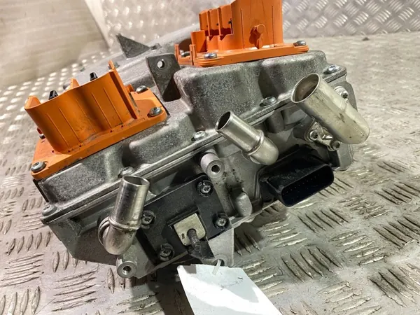 Inversor Volvo XC90 2018 OEM 31673216 - Usado image 6
