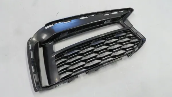 BMW G30 G31 Front rechts Gitter OEM 8064964 M-Paket image 3