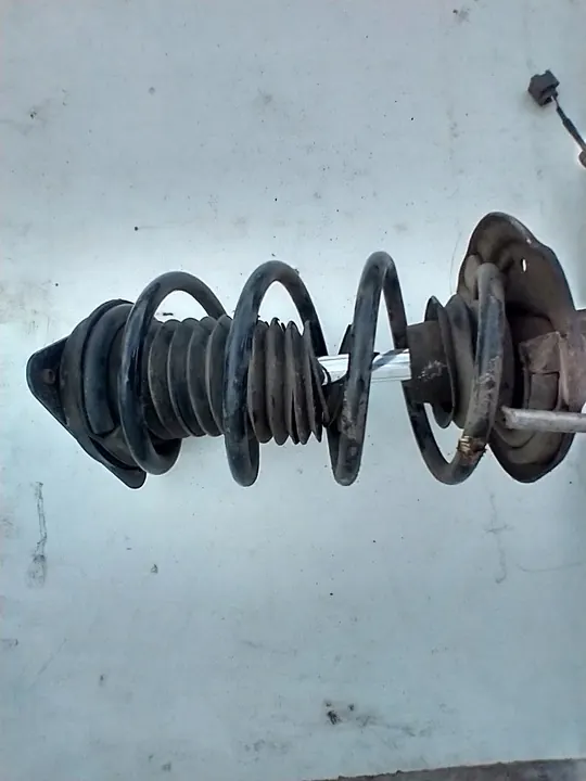 Ammortizzatore anteriore sinistro Nissan Qashqai II 1.6 DCI image 9