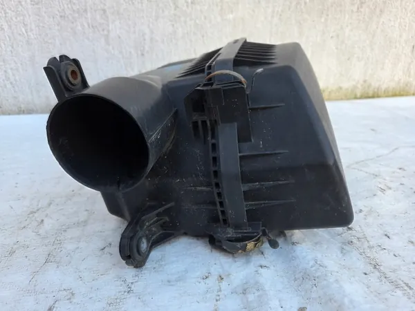 Ilmansuodatinkotelo OEM 28100-A5000 Kia Ceed II:lle image 6