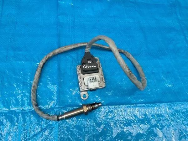 OEM 9817308880 Lambda Sensor for Citroen Peugeot image 2
