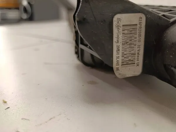 Elektrisk kylfläkt Volkswagen Golf Plus 2007 OEM image 3