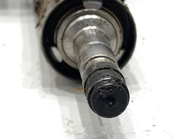 Polttoaineenjakotuki suuttimilla Citroen C3 III OEM 9810335380 image 4