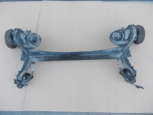 Fiat 500 Hinterachsträger OEM belka 500 - Gebraucht image 6
