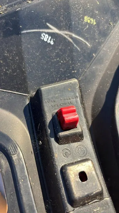 Vasen Takapuskuri BMW X3 G01 X4 G02 51127463617 image 3