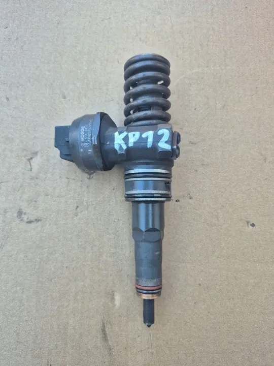 Inspuitpomp VW/SEAT 1.9 TDI OEM 0414720037 image 2