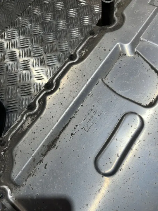 Begagnat Cupra batteri OEM 5WA915588E 15Ah image 3