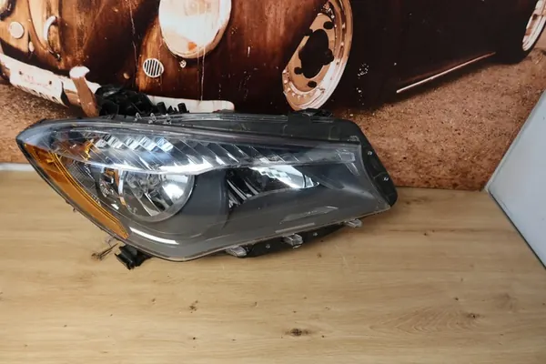 MERCEDES CLA W117 Rechter Koplamp A1178204561 image 2