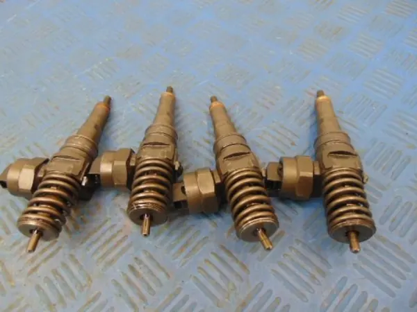 Juego de inyectores diésel OEM 0414720015 para Skoda Fabia I 1.9TDI image 3
