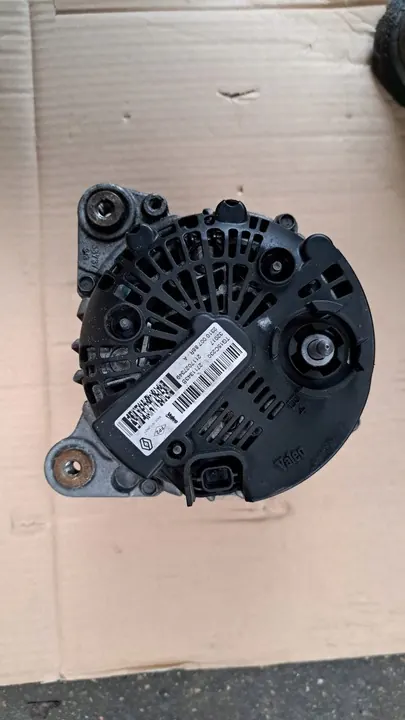 Vaihtovirtageneraattori Dacia Duster II 1.5 DCI 231000788R image 2