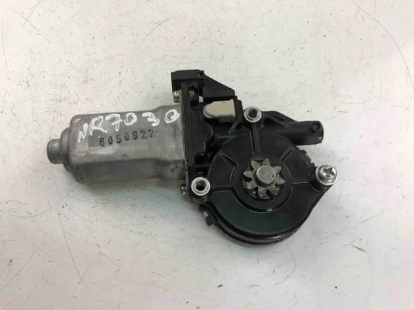 Oikean etuikkunan moottori Chevrolet Kalos 96541738 image 2