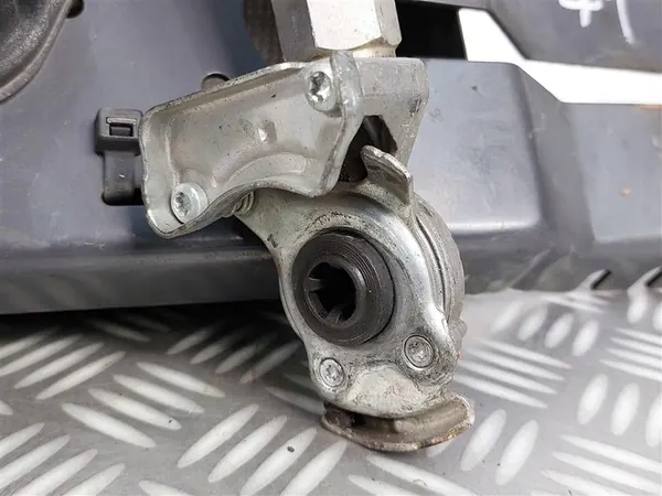 Plaque de tuyaux de remorque Scania R 440 2011 OEM 1388182 image 4