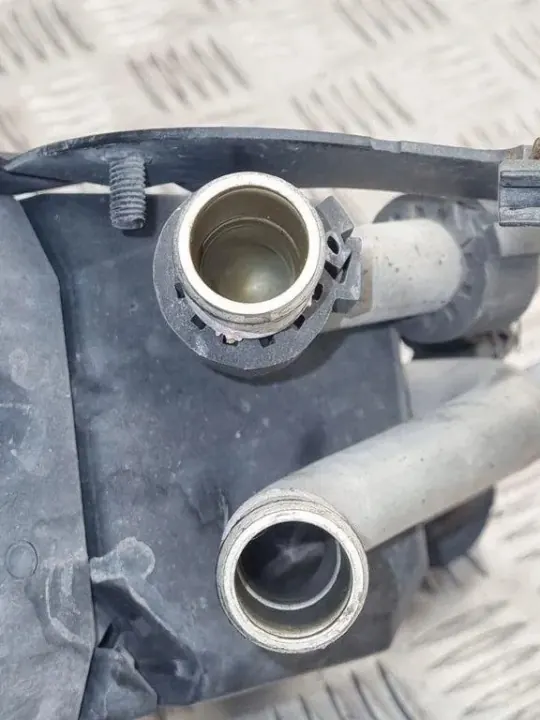 Webasto-lämmitys OEM 7L0815857C VW Touareg 3.0L image 7