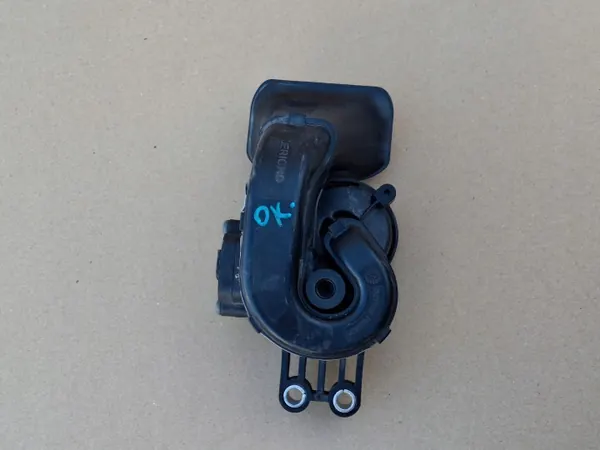 Bocina Mercedes Actros MP4 OEM A0005425221 - Usado image 3