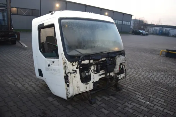 DAF LF dagcabine frame met deuren - Gebruikt OEM image 2