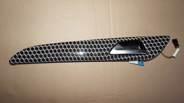 LED-dekorlist OEM A1666801471 för Mercedes ML GLE image 3