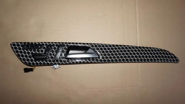 LED-dekorlist OEM A1666801471 för Mercedes ML GLE image 4