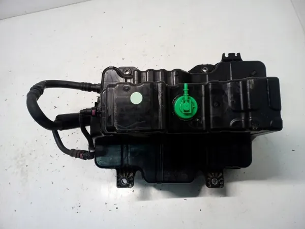 Tanque AdBlue usado OEM 237G00556R para Renault Master image 4