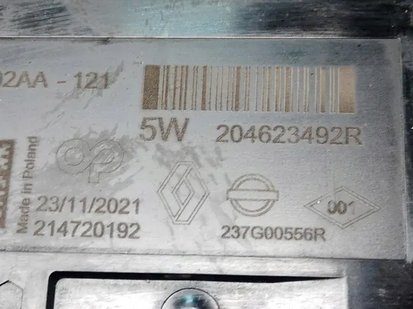 Tanque AdBlue usado OEM 237G00556R para Renault Master image 8