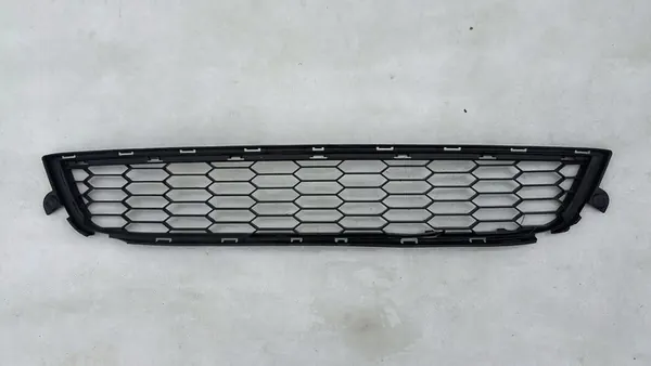 Griglia paraurti anteriore Dacia OE 622542386R image 2