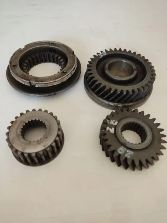 Roda 5ª marcha OEM 234406 233319 Peugeot Citroen image 2