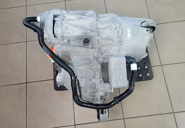 Motor Elétrico Traseiro Dual Motor Tesla Model 3 1120980-00-D image 2