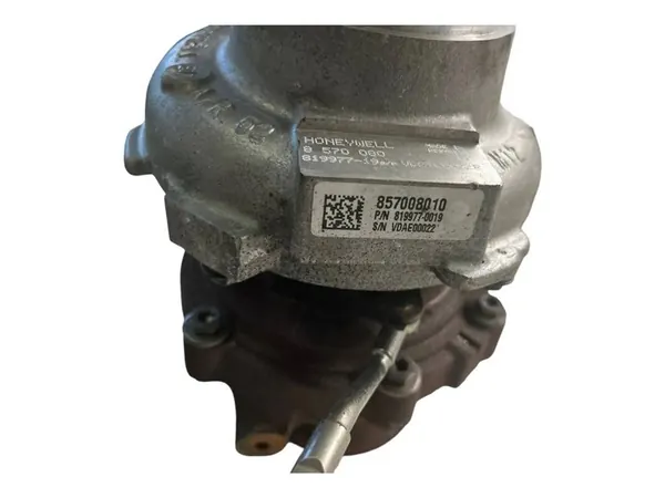 Turbocharger MINI COOPER (F56) 2.0L diesel 2017 OEM image 6