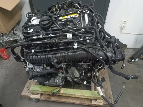 Komplett bränsleinsprutningssystem BMW F40 M135i F44 M235i image 4