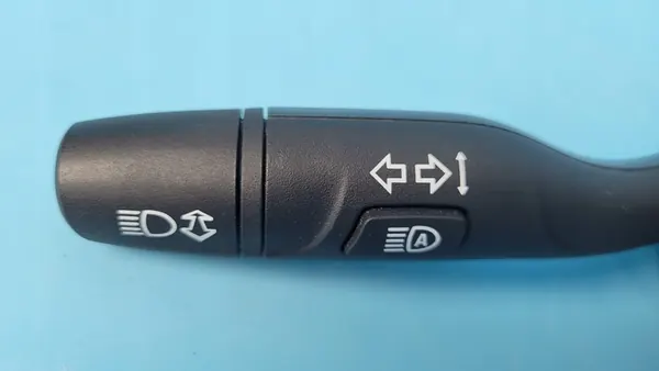 OPEL INSIGNIA B GSi 2.0T Switch 84532292 image 7