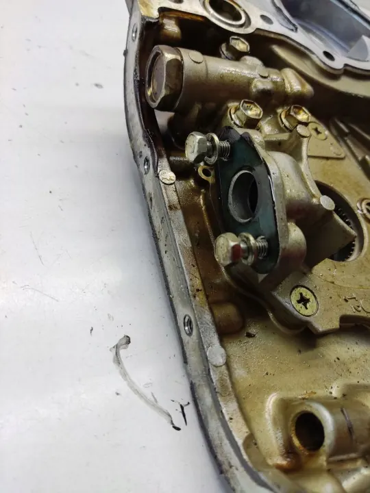 Pompe à huile Citroen OEM 1060A129 pour C4 Aircross 2014 image 5