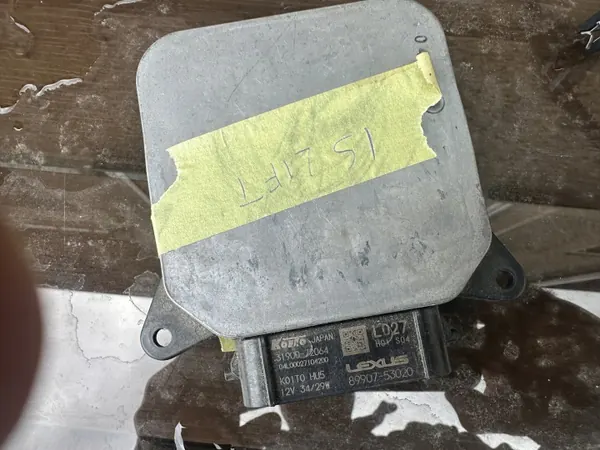 Lexus Wandler 89907-53020 L027 Linke Seite image 3